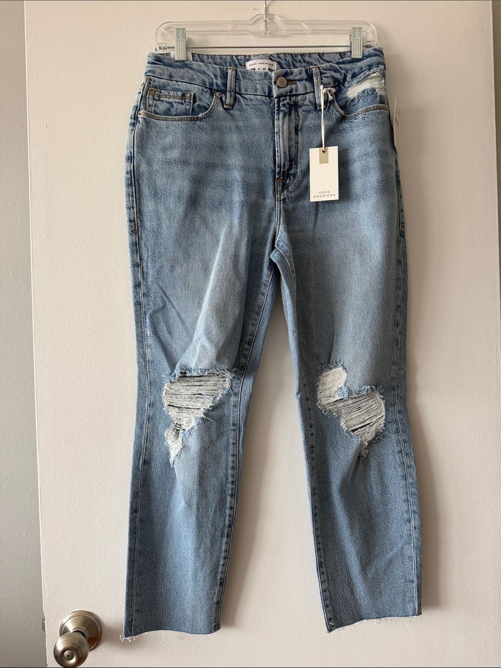Good American High Rise Ripped Straight Leg Jeans Light Wash Size 6/28 Raw Hem